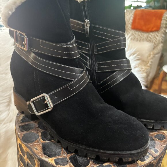 Chic Black Suede Buckle Booties – Size 11 - Picture 3 of 3